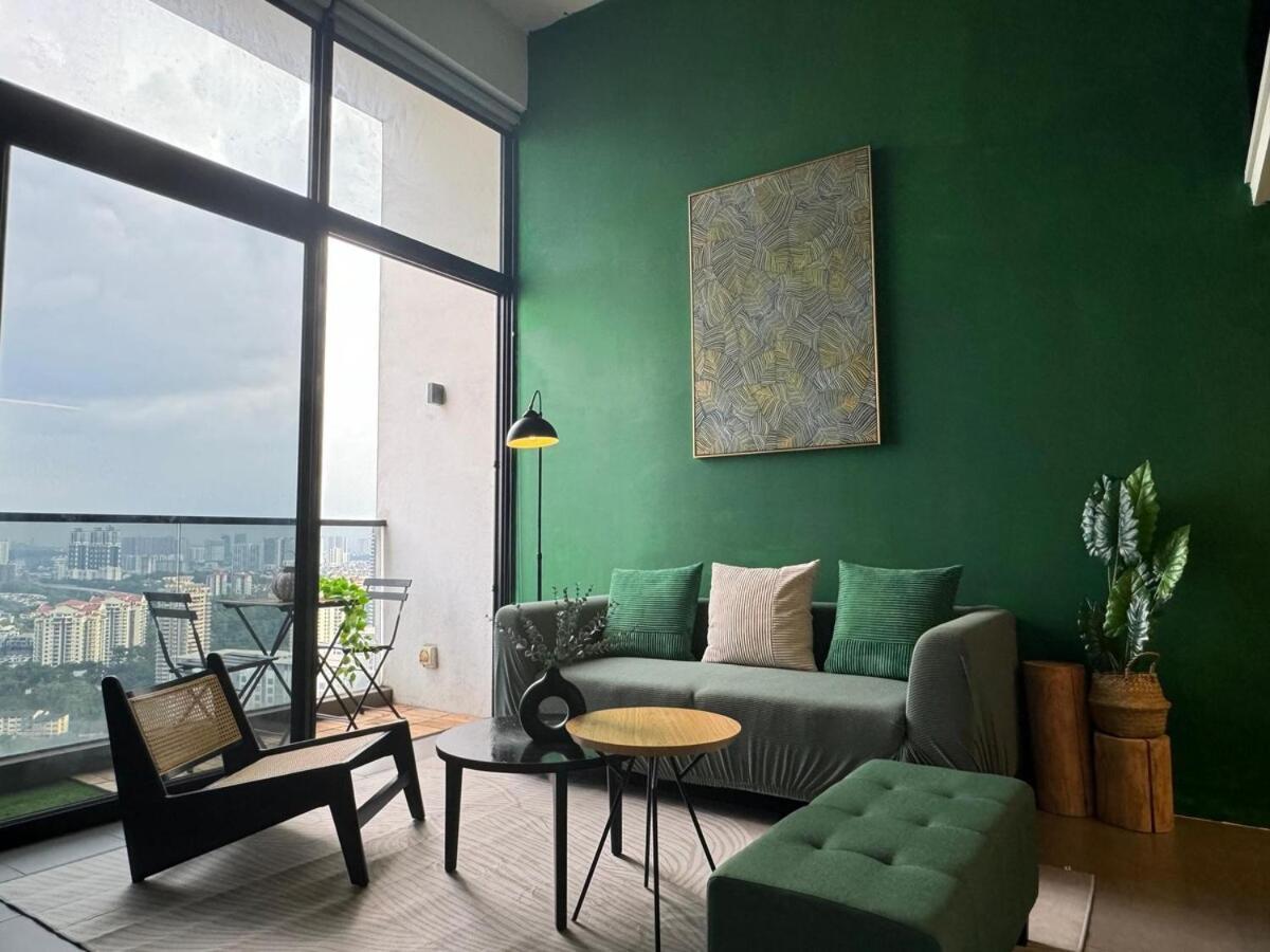 Orion - Est Bangsar